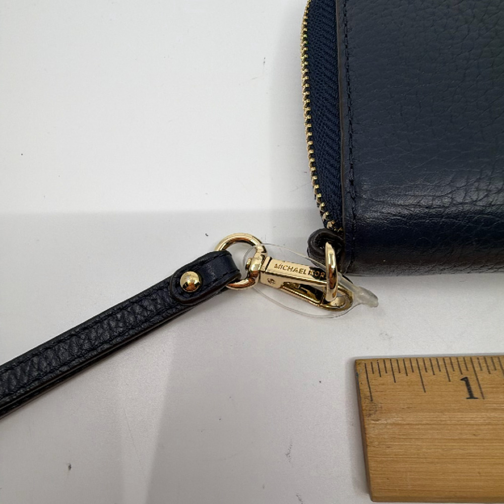 Michael Kors Jet Set Travel Continental Blue Pebbled Leather Wallet - Picture 7 of 8